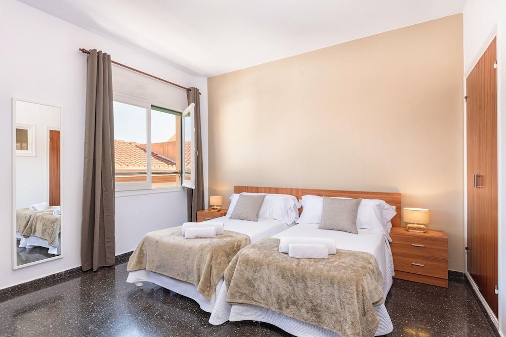 Hostal Jume - Urban Rooms Mahón Buitenkant foto