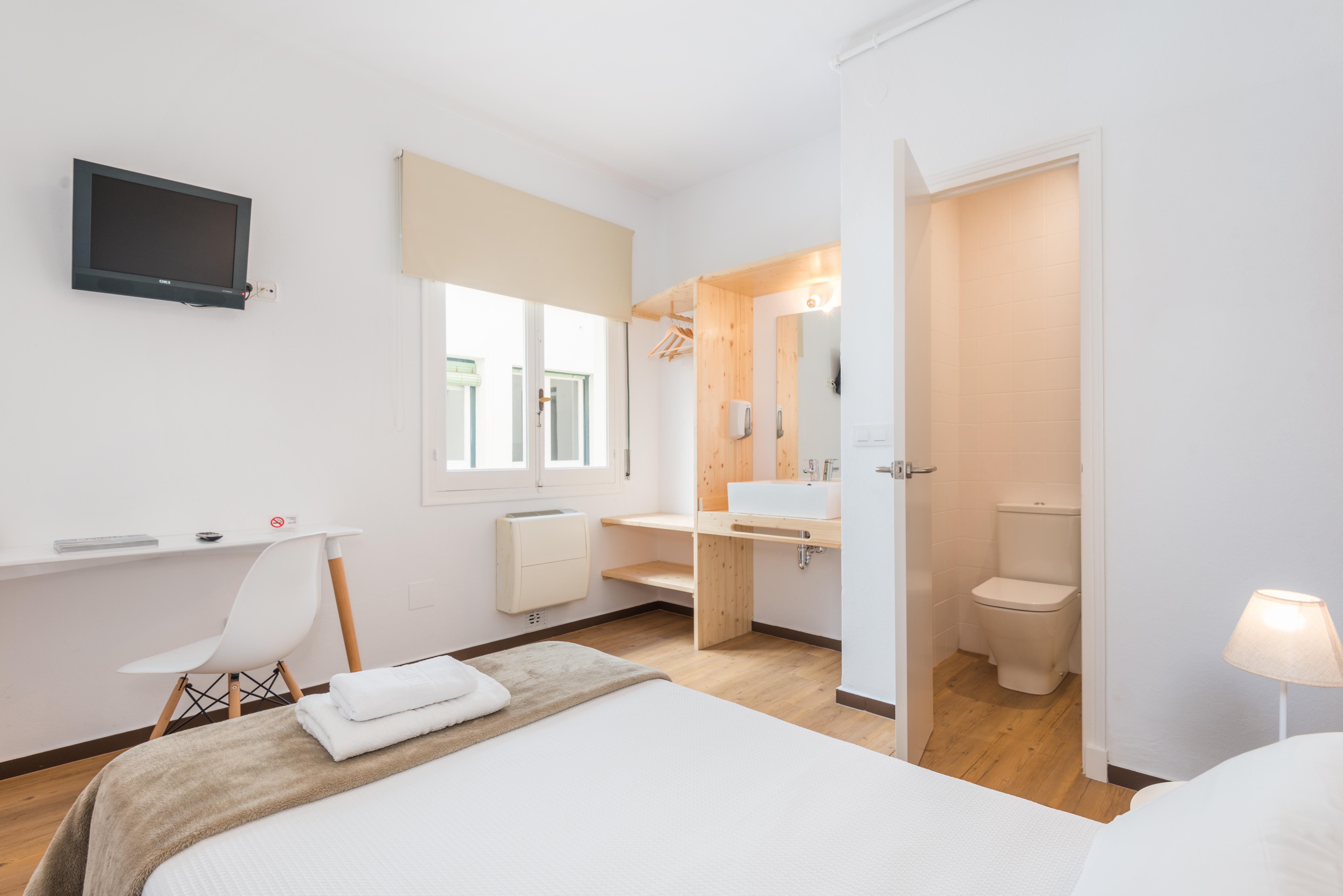 Hostal Jume - Urban Rooms Mahón Buitenkant foto