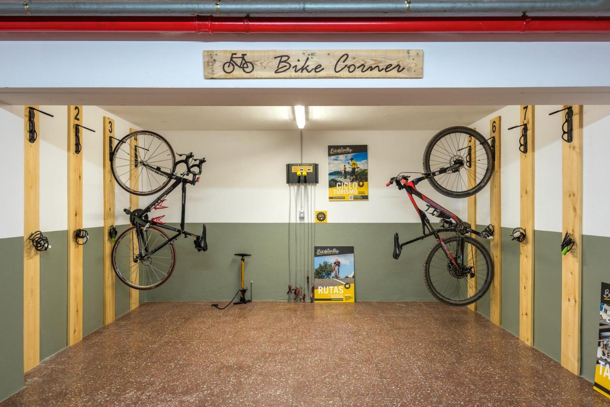 Hostal Jume - Urban Rooms Mahón Buitenkant foto